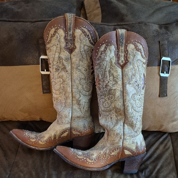Johnny Ringo Shoes - Johnny Ringo Brown and Cream Heeled Boots with Intricate Embroidery,